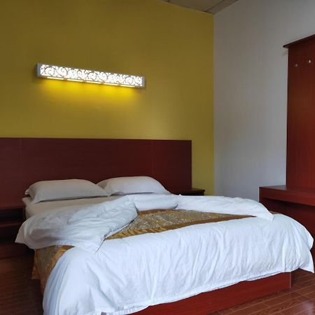 Chong Ti Hotel Dili Exterior foto